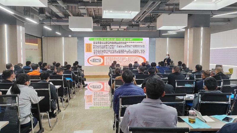 PLC与触摸屏编程入门，从基础到实践