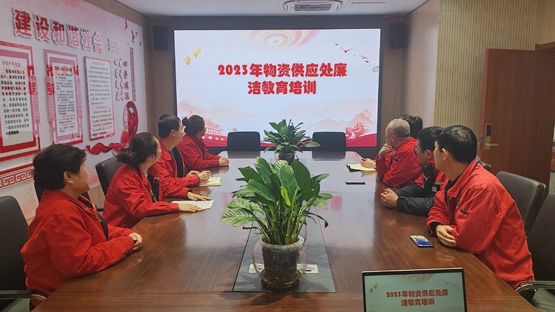 上海心理咨询师培训机构推荐：如何选择合适的学习平台**